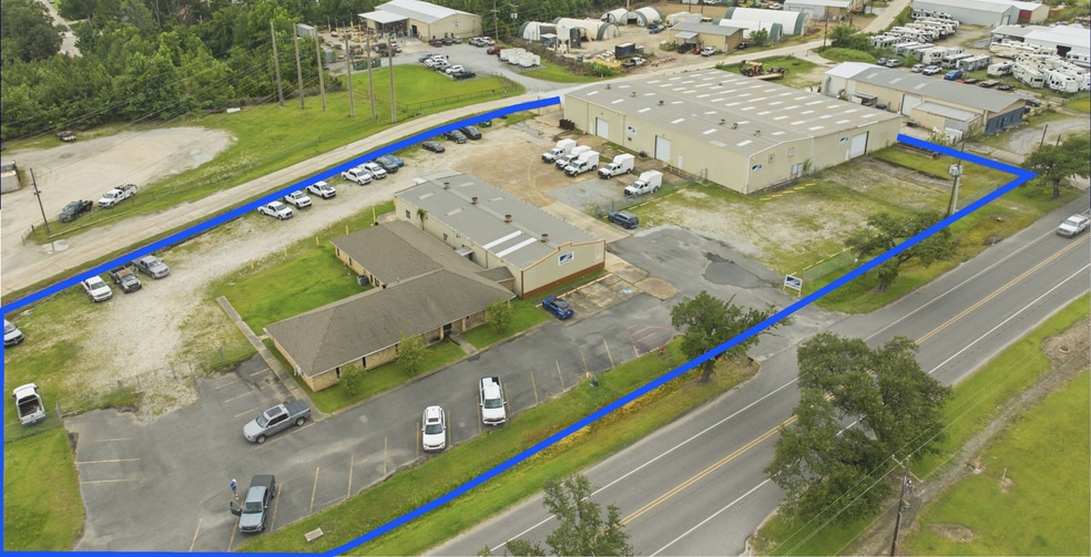 Primary Photo Of 4809 E Napoleon St, Sulphur Industrial For Sale