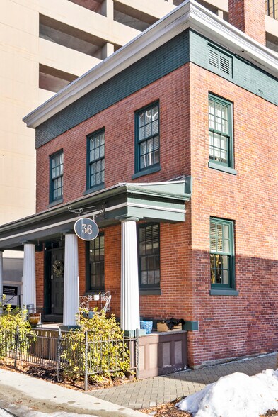 More Photos Of 36 Lewis St, Hartford Multifamily For Sale