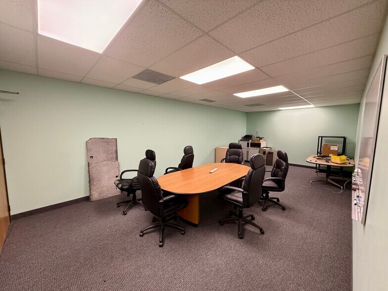 More Photos Of 5730 E Otero Ave, Centennial Storefront For Sale