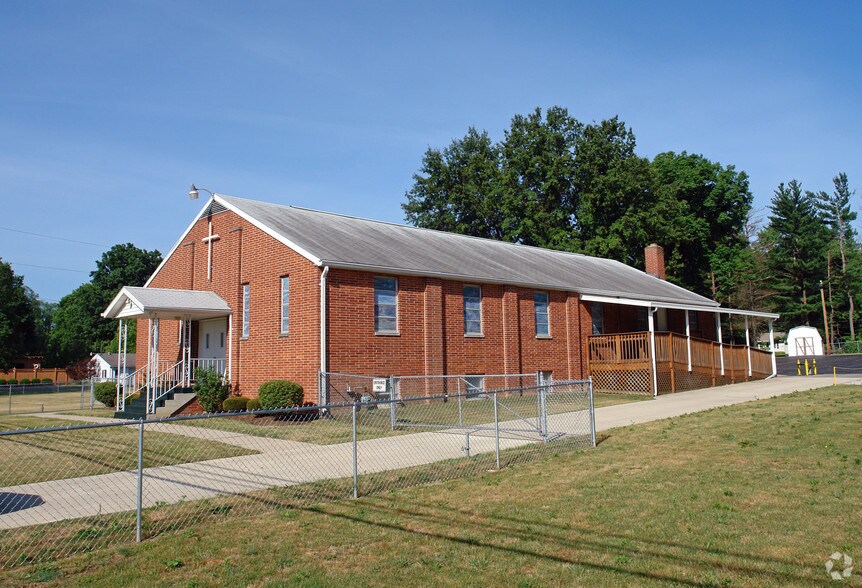 Primary Photo Of 3107 Springfield-xenia Rd, Springfield Religious Facility For Sale
