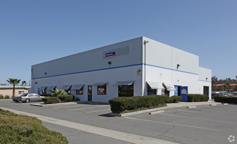 Primary Photo Of 236 N Hale Ave, Escondido Warehouse For Lease