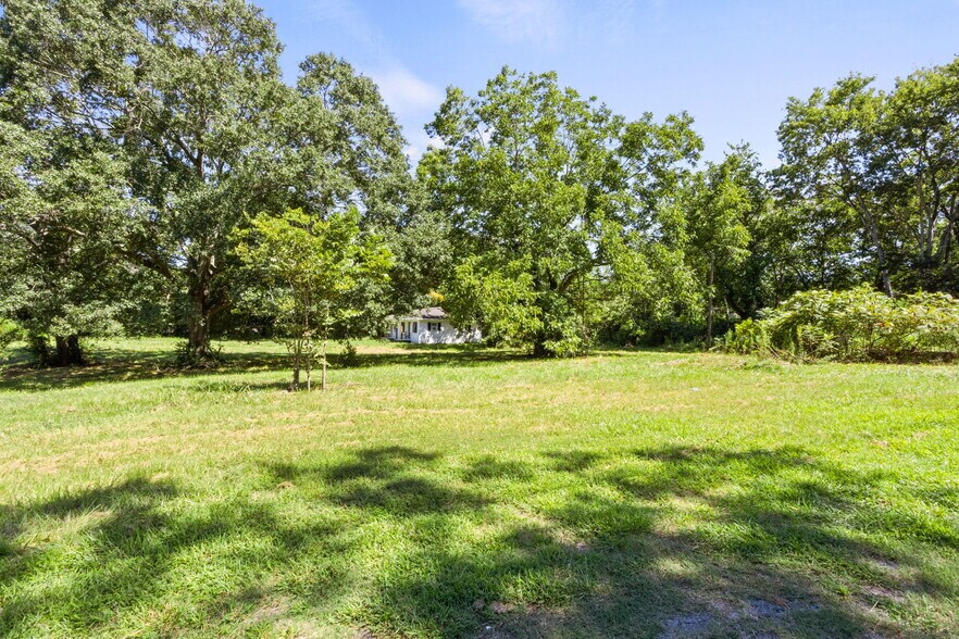 More Photos Of 1204 Evergreen St, Anderson Apartments For Sale