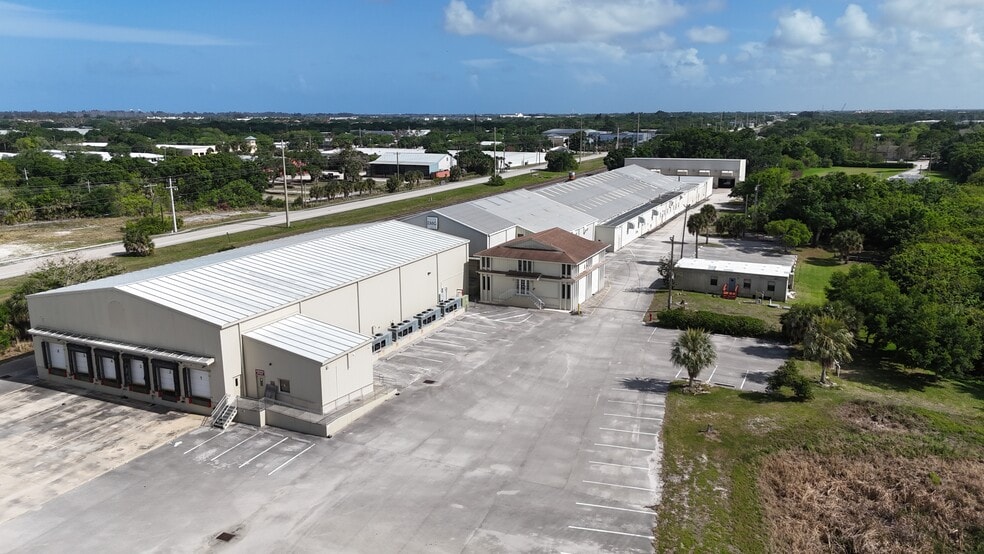 More Photos Of 2600 45th St, Vero Beach Food Processing For Sale