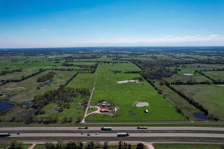 More Photos Of 2110 SW Access Rd, Mount Vernon Land For Sale