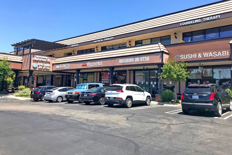 More Photos Of 5835-5915 Kanan Rd, Agoura Hills Unknown For Lease