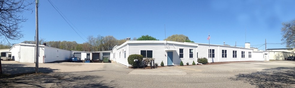 More Photos Of 55-R Pawtucket Ave, Rumford Warehouse For Sale