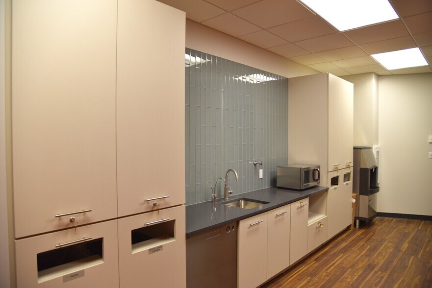 More Photos Of 250 Delaware Ave, Buffalo Office For Lease