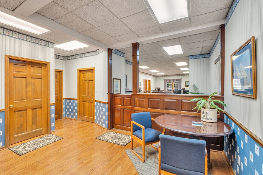 More Photos Of 800 The Plaza, Sea Girt Office For Sale