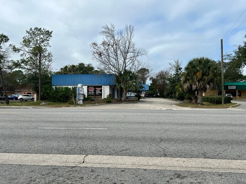More Photos Of 1420 Mason Ave, Daytona Beach Daycare Center For Sale