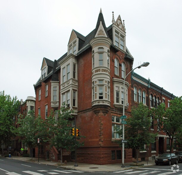 More Photos Of 2300 Locust St, Philadelphia Apartments For Sale