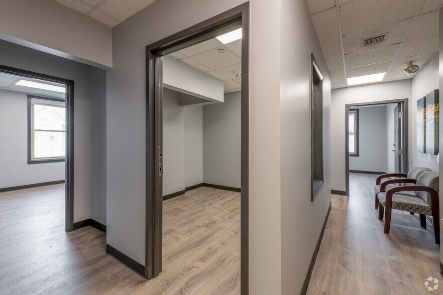 Photo of Ll Floor Ste B8