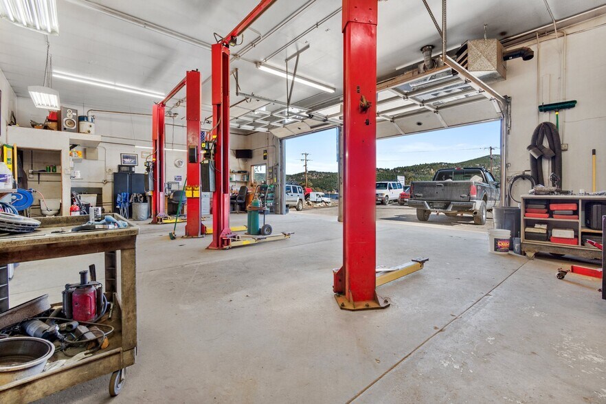More Photos Of 397 Highway 119, Nederland Auto Repair For Sale