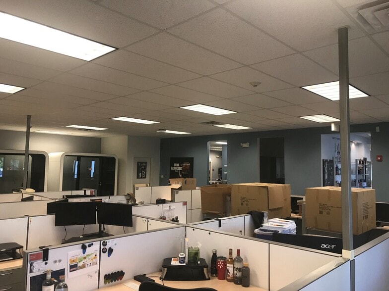 More Photos Of 2704 SE Otis Corley Dr, Bentonville Office For Lease