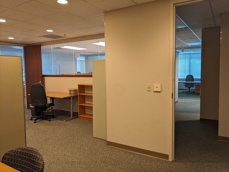 More Photos Of 1749 S Naperville Rd, Wheaton Medical For Sale