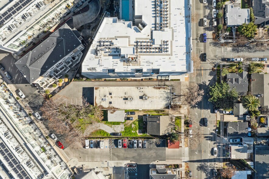 More Photos Of 885 Julian St, San Jose Service For Sale