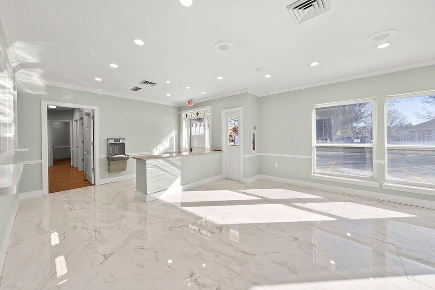 More Photos Of 2567 Huntcliff Ln, Panama City Medical For Lease