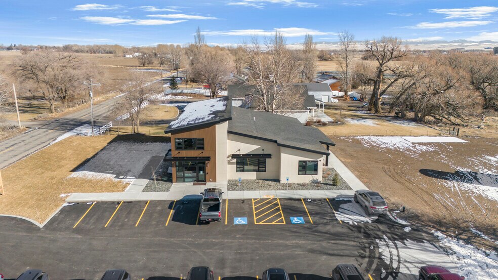 More Photos Of 865 3000 N, Rexburg Medical For Lease