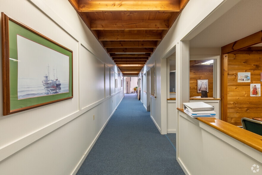 More Photos Of 757 Main St, Willimantic Office For Lease