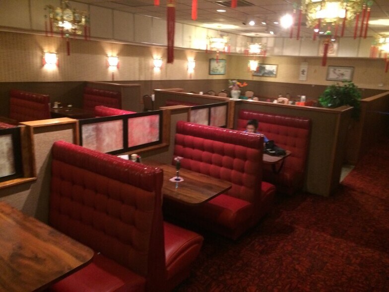 More Photos Of 2425 Oak St, Baker City Restaurant For Sale