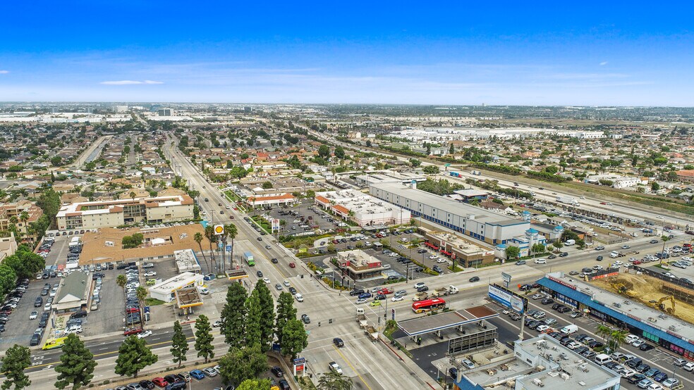 More Photos Of 21600-21602 S Vermont Ave, Torrance Unknown For Lease