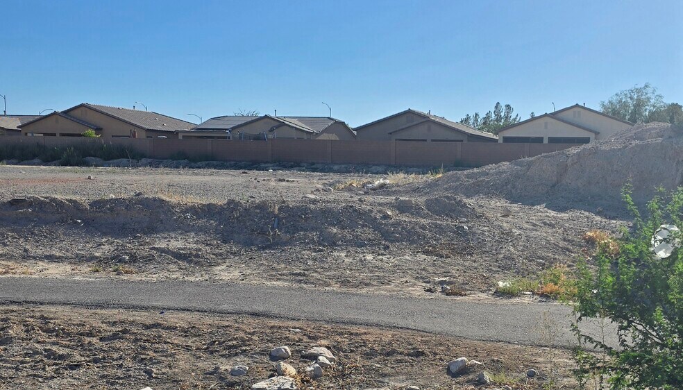 More Photos Of 440 E Lone Mountain Rd, North Las Vegas Land For Sale