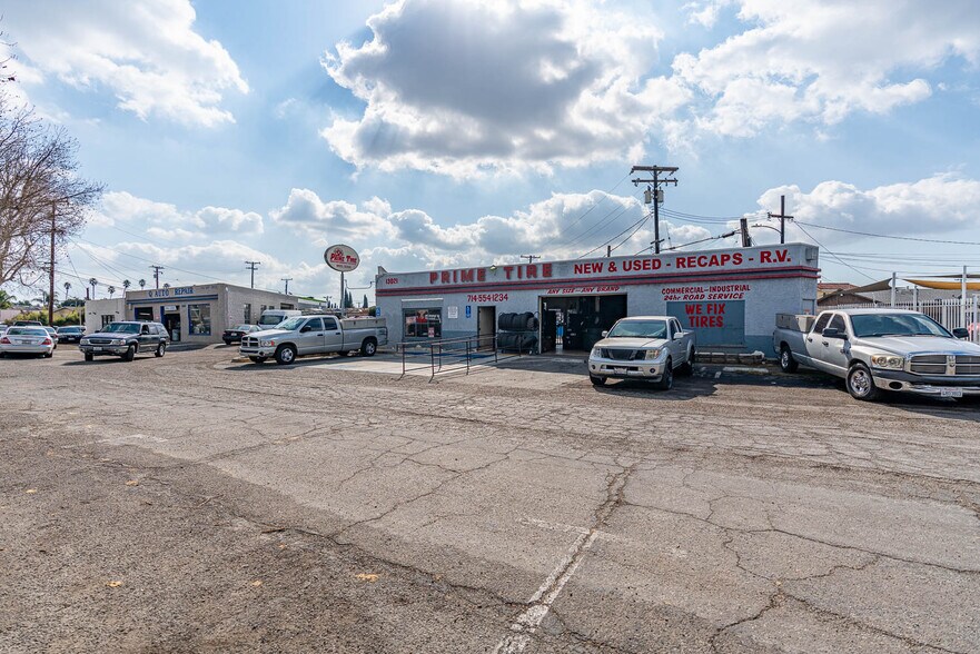 Primary Photo Of 13021 Century Blvd, Garden Grove Auto Repair For Sale