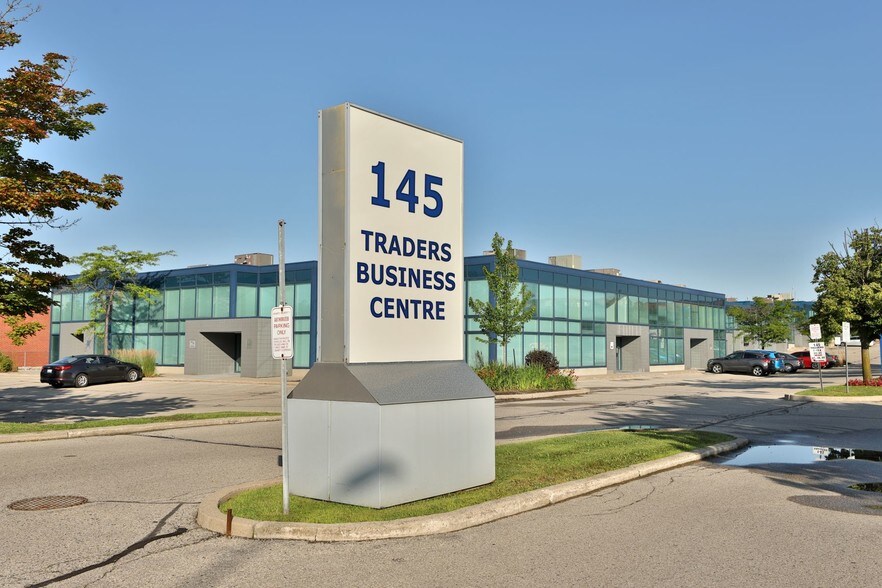 More Photos Of 145 Traders Blvd E, Mississauga Showroom For Sale