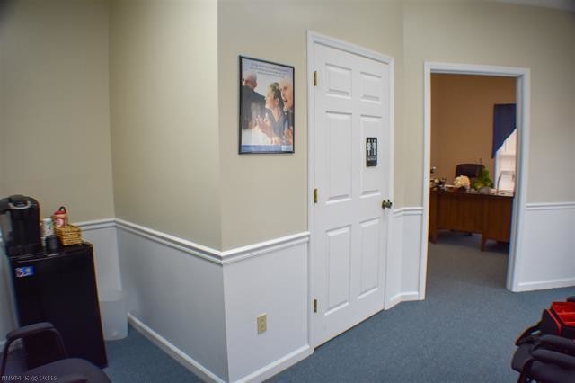 More Photos Of 1999 S Main St, Blacksburg Office Residential For Lease