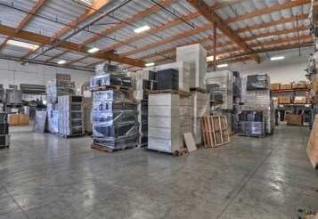 More Photos Of 1045 Ea 4th St, Santa Ana Warehouse For Sale
