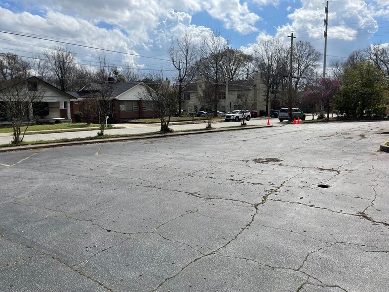 More Photos Of 2981 Church St, East Point Medical For Sale