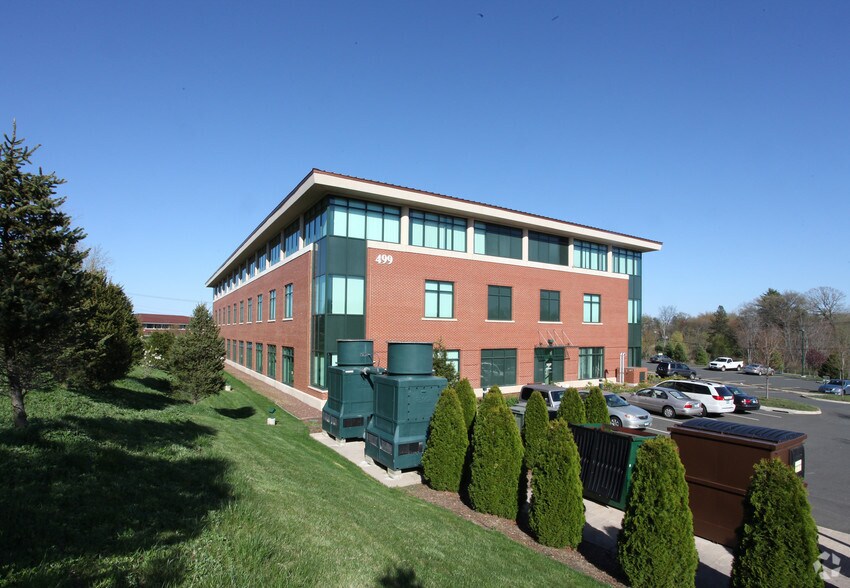 More Photos Of 499 Farmington Ave, Farmington Medical For Lease