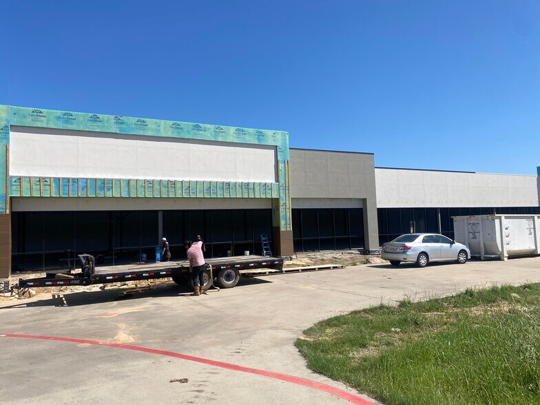 More Photos Of 6820 Farm to Market 2920 Rd, Spring Storefront For Lease