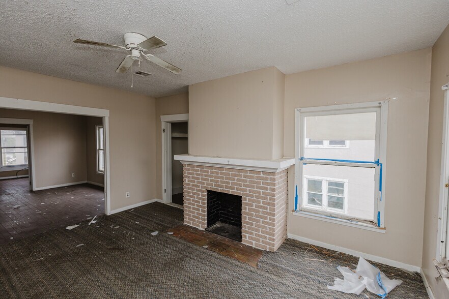 More Photos Of 123 E Madison Ave, Arkansas City Apartments For Sale