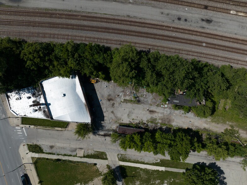 More Photos Of 9400 Cottage Grove Ave, Chicago Warehouse For Sale