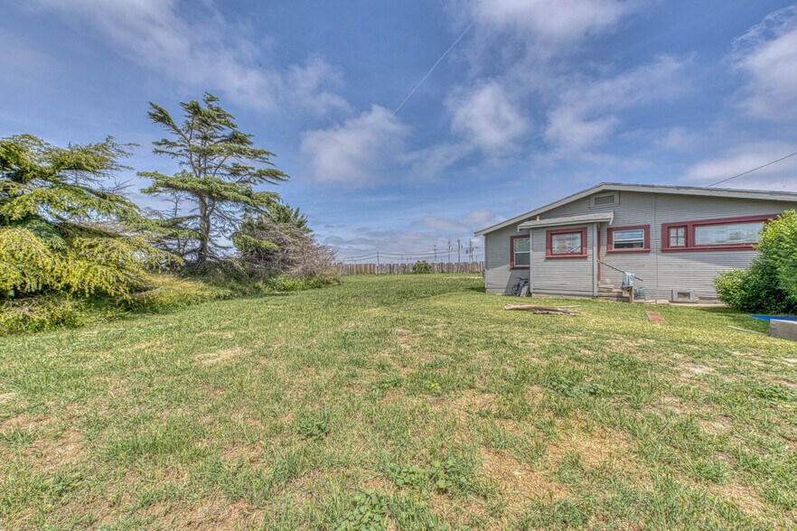 More Photos Of 1200 W Market Cir, Salinas Apartments For Sale