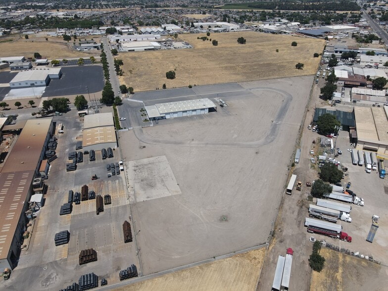 Primary Photo Of 1444 El Pinal Dr, Stockton Warehouse For Lease