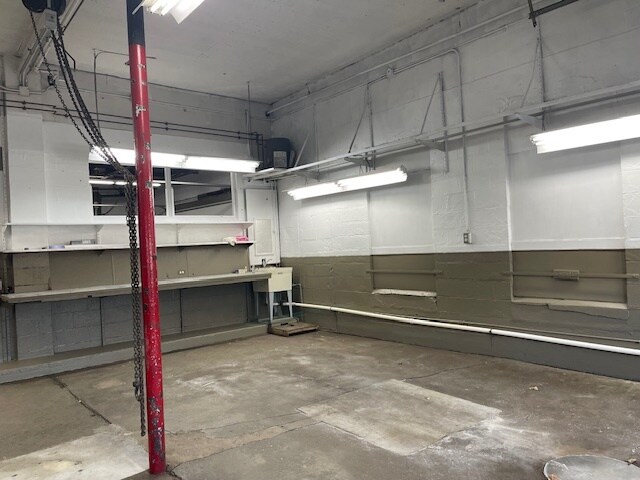 More Photos Of 1885 Smith St, North Providence Industrial For Lease