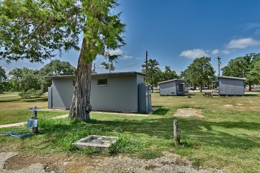 More Photos Of 505 Marina, Brenham Specialty For Sale