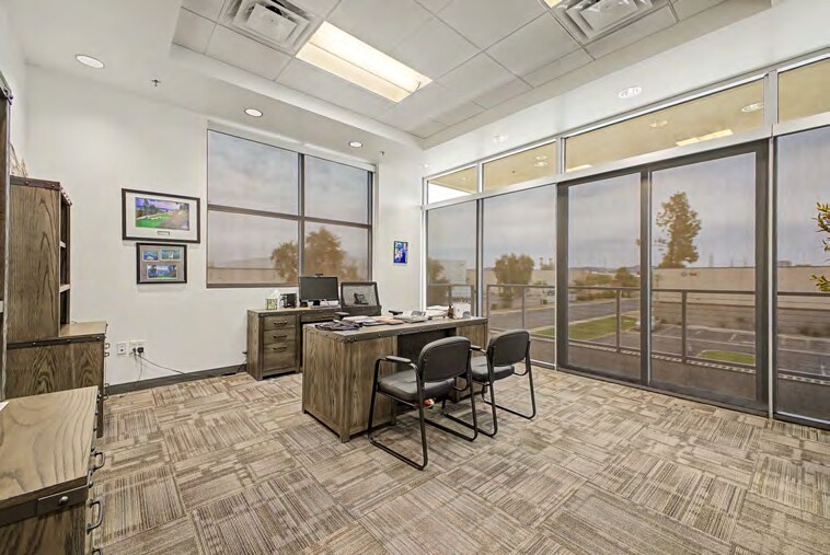 More Photos Of 230 N 48th Ave, Phoenix Manufacturing For Lease