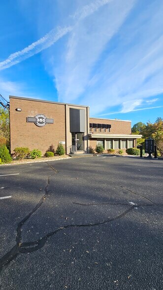 More Photos Of 350 S Main St, Cheshire Medical For Sale