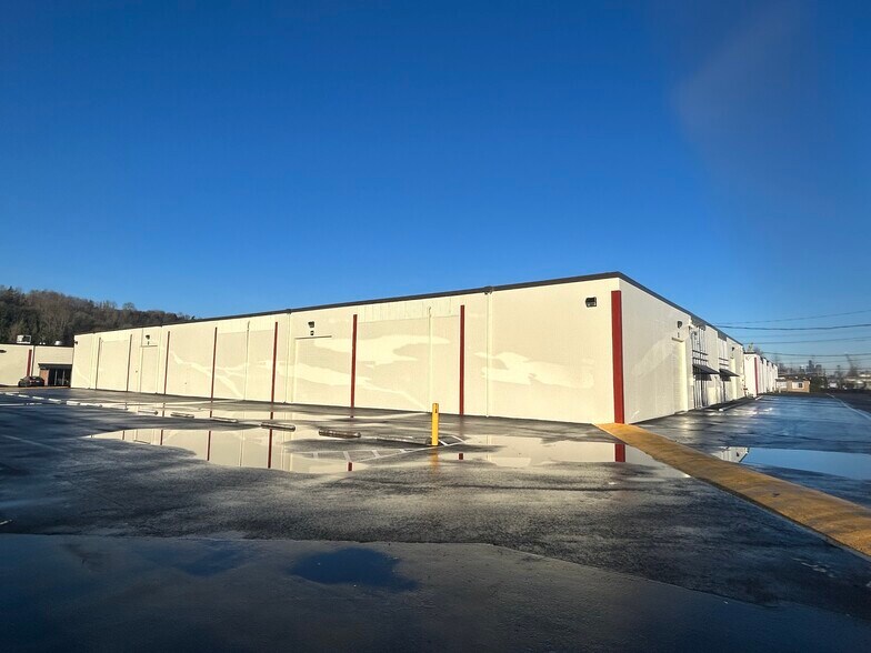 More Photos Of 7951-7953 2nd Ave S, Seattle Warehouse For Lease