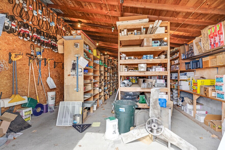 More Photos Of 101 Tanner St, Melrose Freestanding For Sale