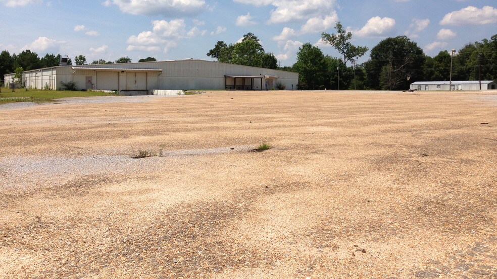 More Photos Of 485 Bishop St, Fort Deposit Manufacturing For Sale