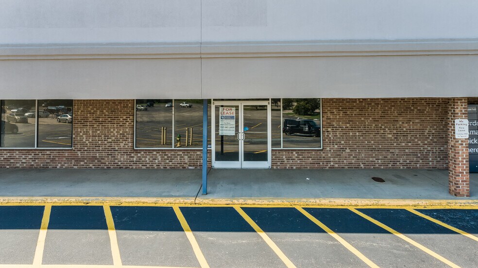 More Photos Of 1600 N Garnett St, Henderson Unknown For Lease