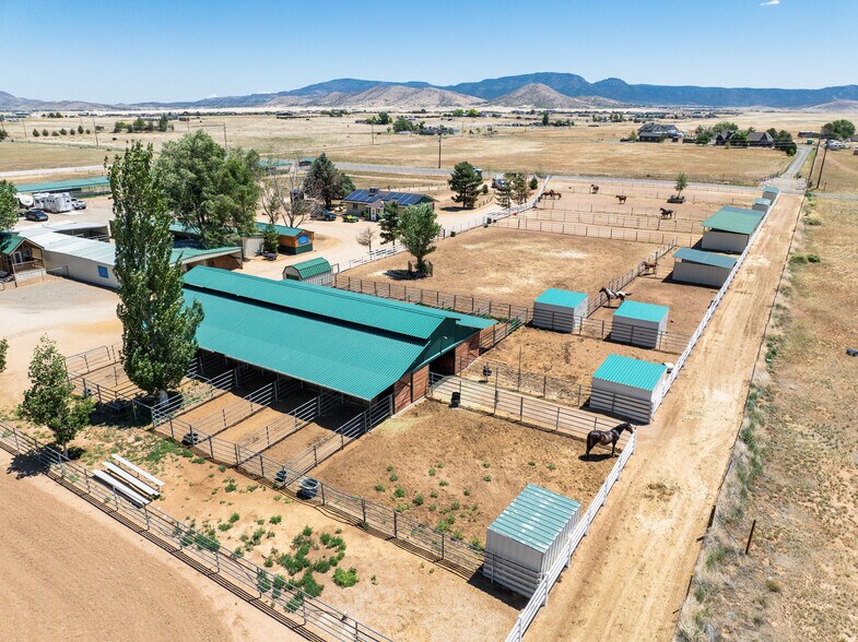 More Photos Of 7950 N Coyote Springs Rd, Prescott Valley Horse Stables For Sale