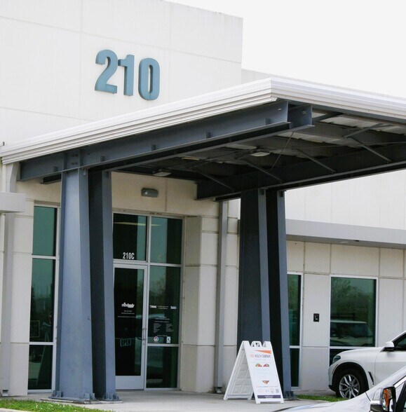 More Photos Of 210 Genesis Blvd, Webster Office For Sale