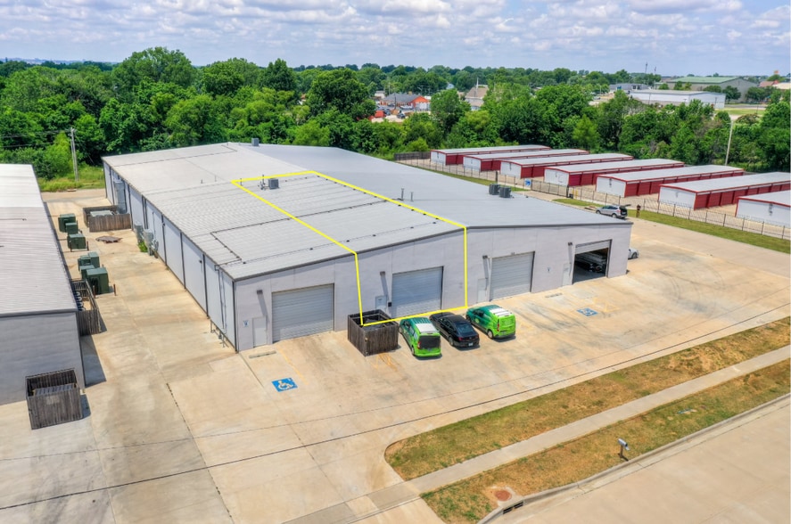 More Photos Of 1158 N Birch Ave, Broken Arrow Flex For Lease