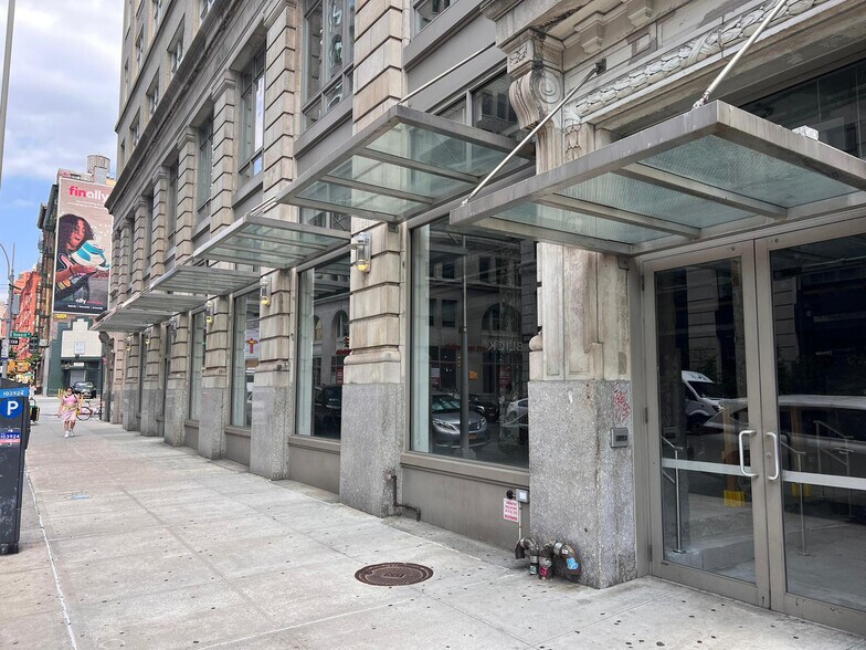 More Photos Of 129 Lafayette St, New York Apartments For Lease