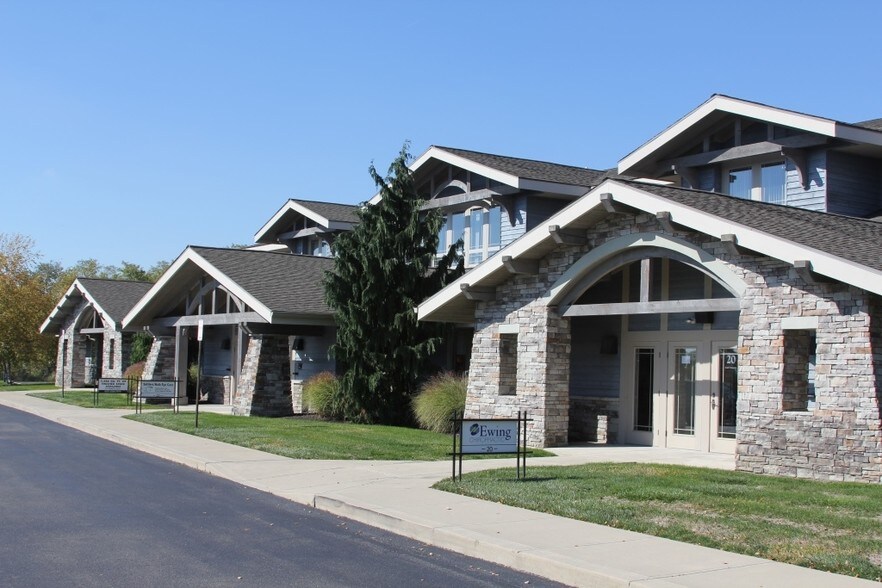More Photos Of 10-24 Remick Blvd, Springboro Unknown For Sale