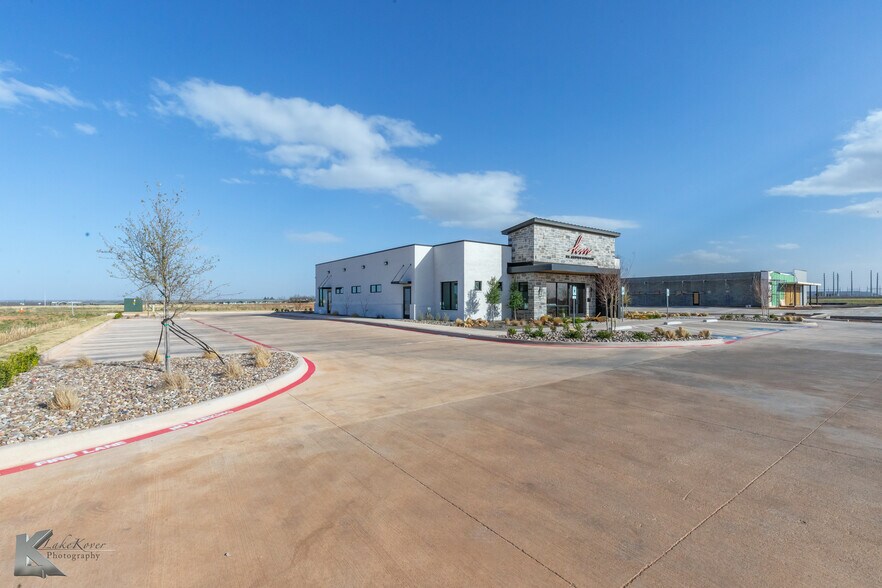 More Photos Of 6743 Memorial Dr, Abilene Healthcare For Lease